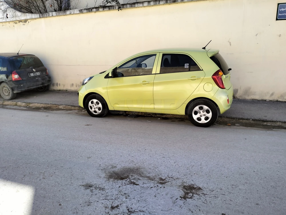 Kia Picanto - 2011 Essence 5 CV à Tunis - autoprix.tn