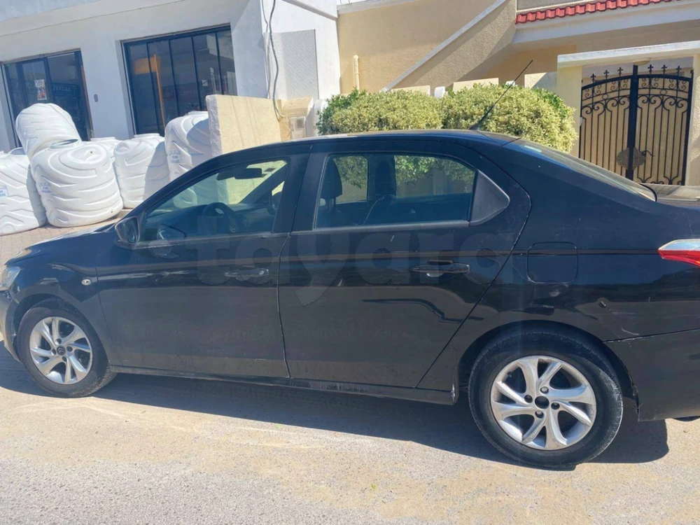 Peugeot 301