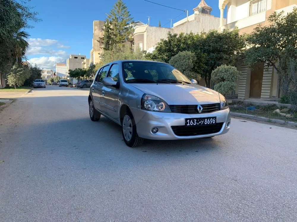 Carte voiture Renault Clio