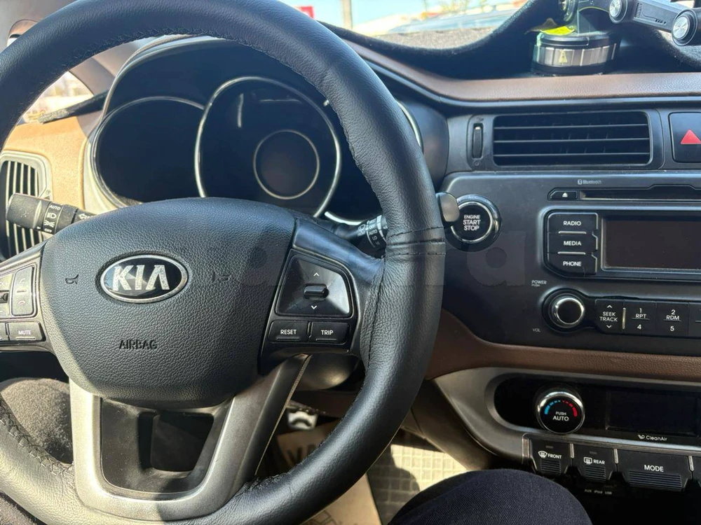 Carte voiture Kia Rio