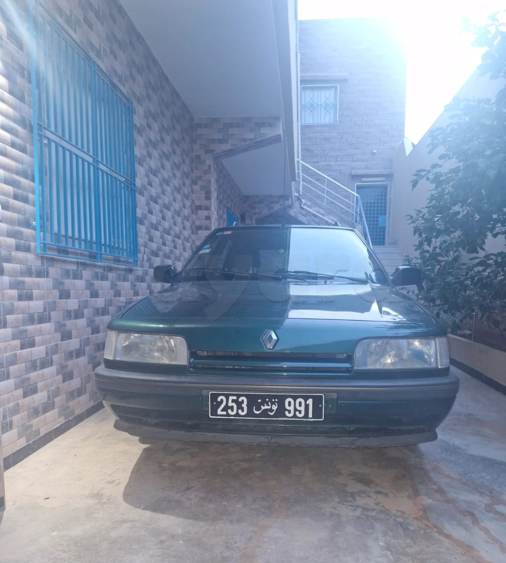 Carte voiture Renault Nevada