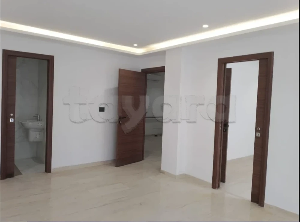 BUREAU S+2 / HAMMAM LIF