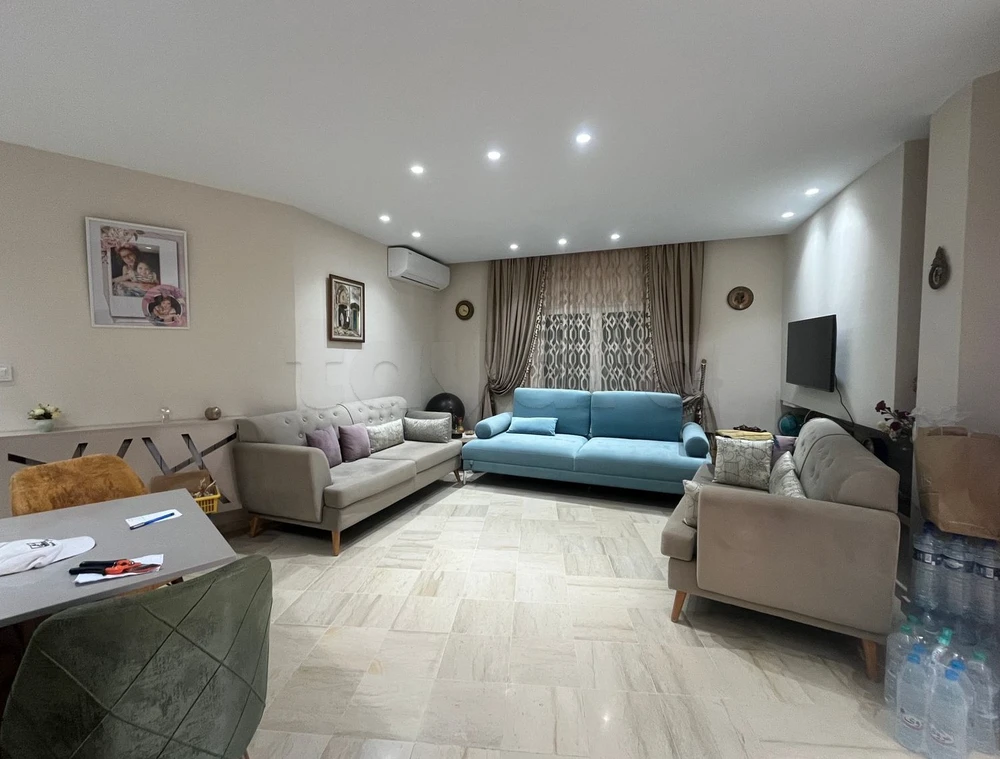 À vendre une petite villa S+2 avec jardin