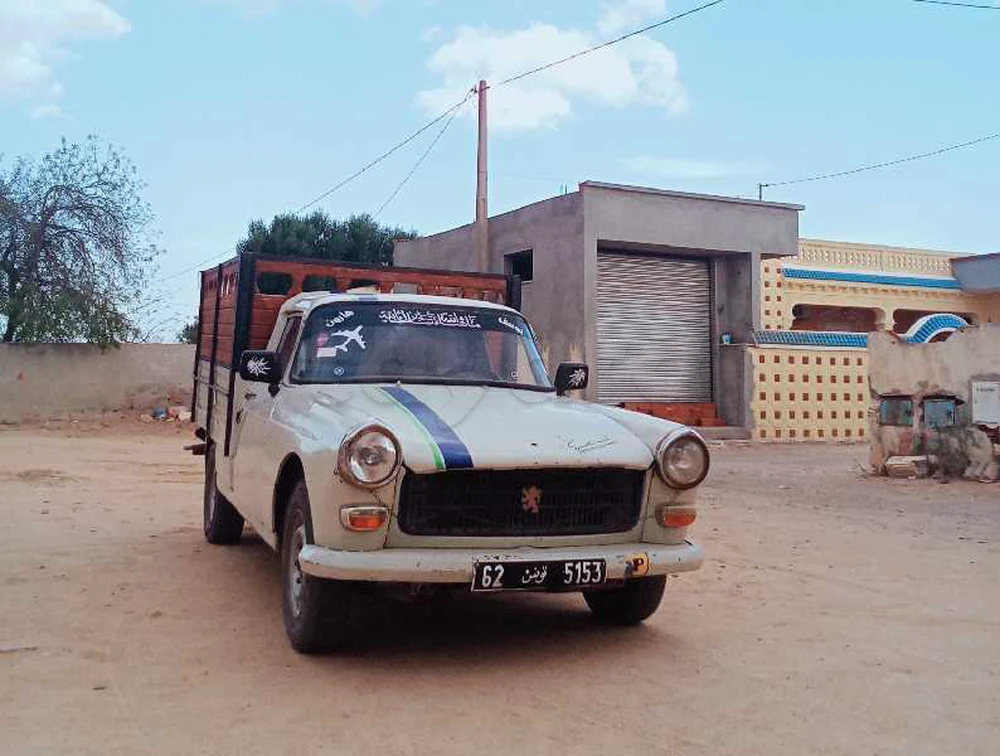 Carte voiture Peugeot 404