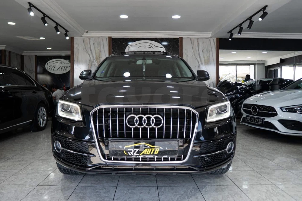 Carte voiture Audi Q5