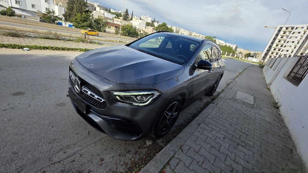 Carte voiture Mercedes-Benz Classe GLA