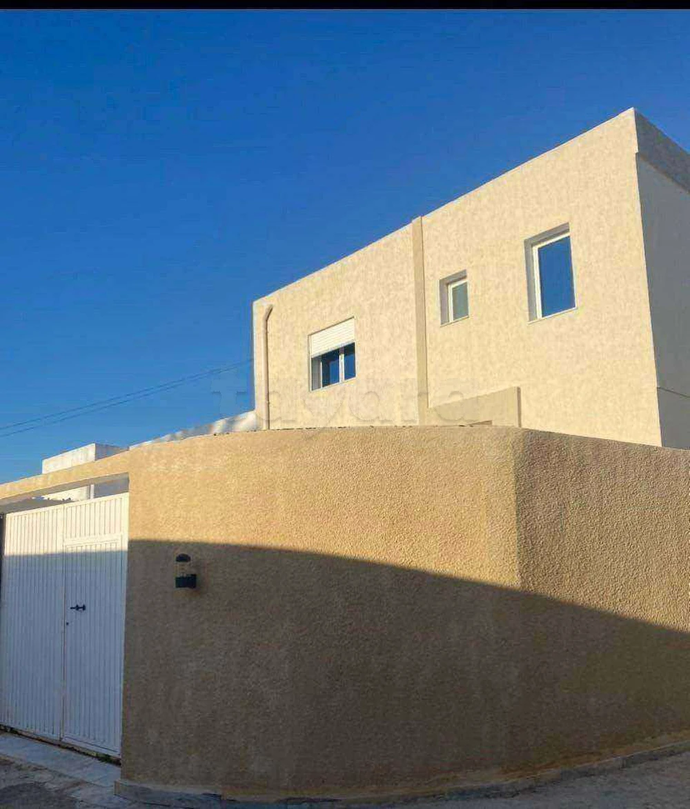 A louer à Soukra