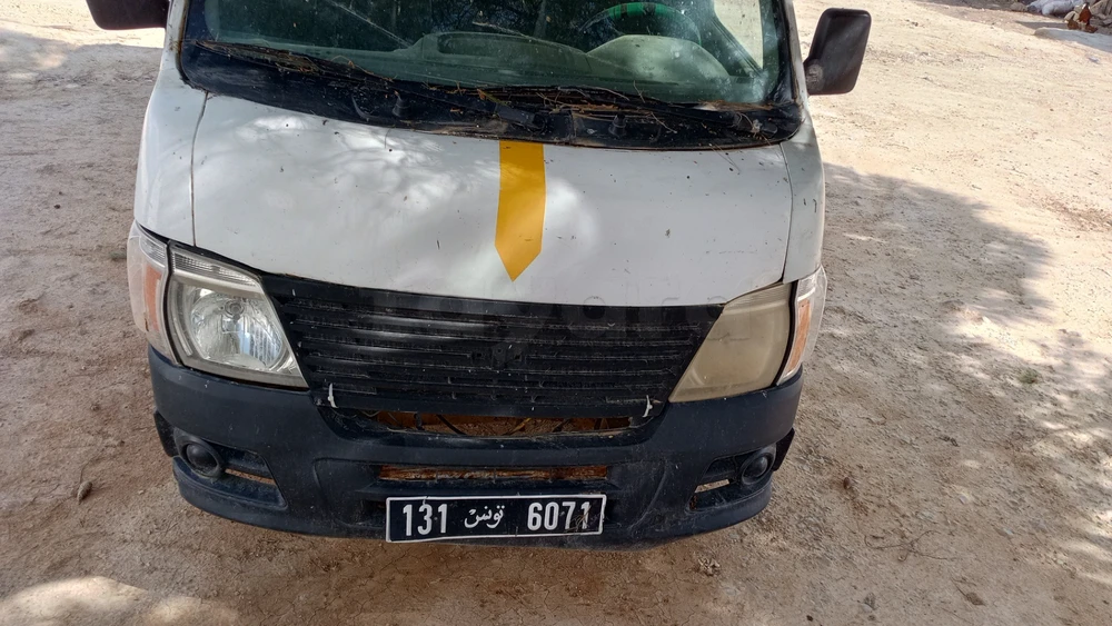 Nissan Urvan