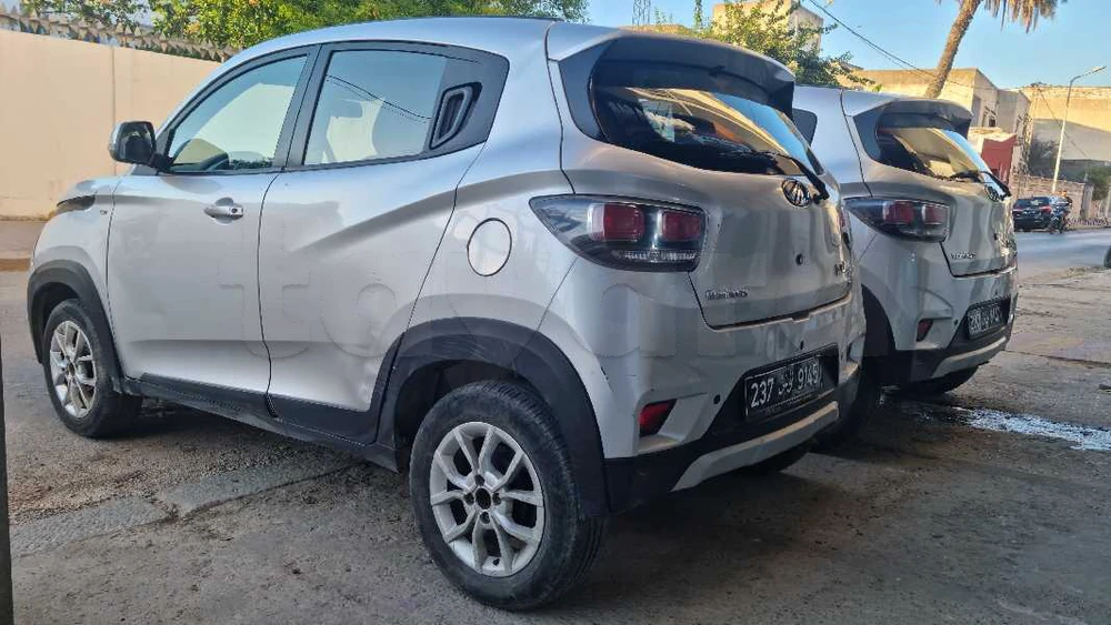 Mahindra Hover