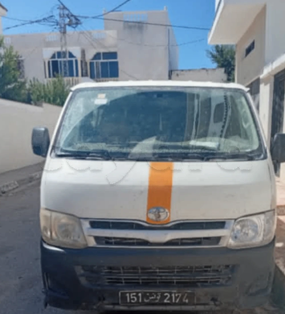 Carte voiture Toyota Hiace