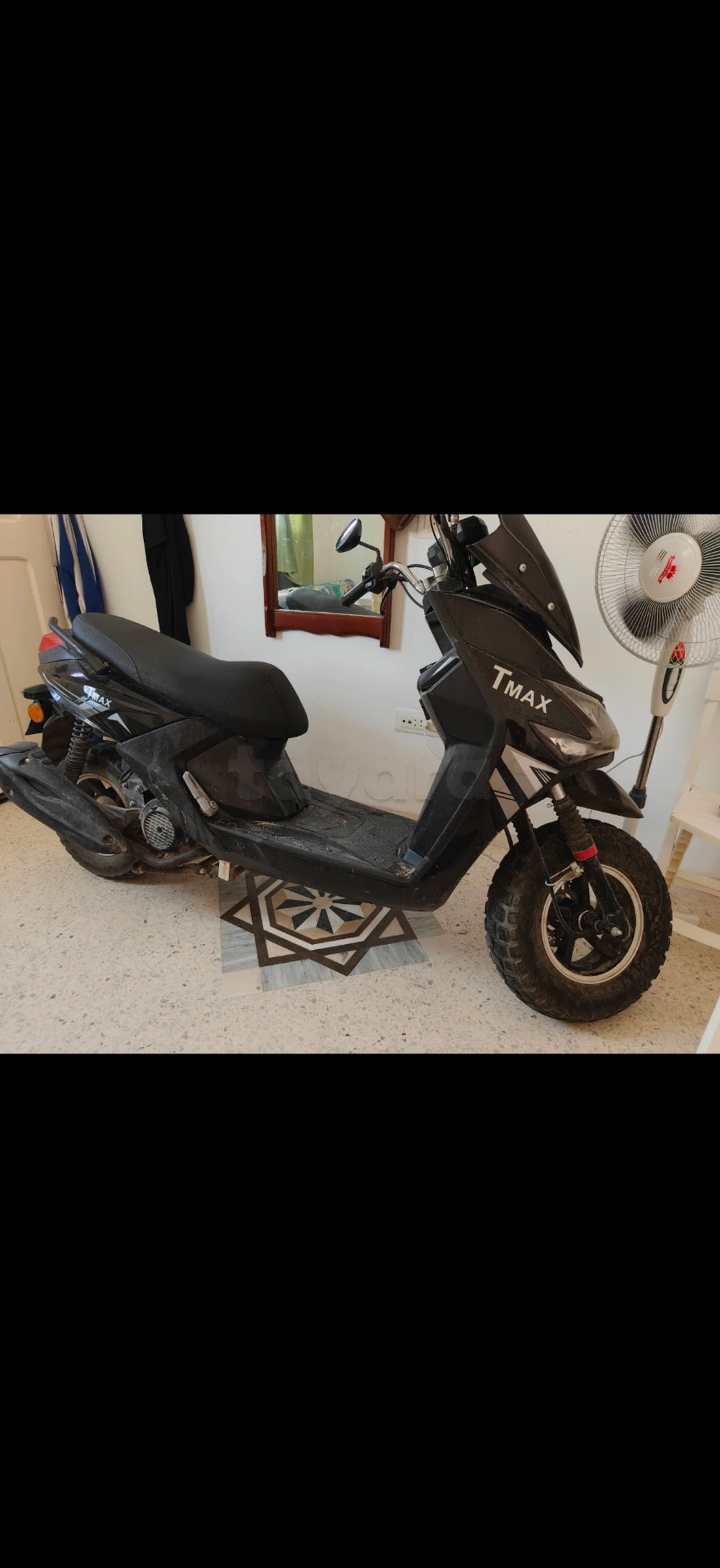 T MAX 125