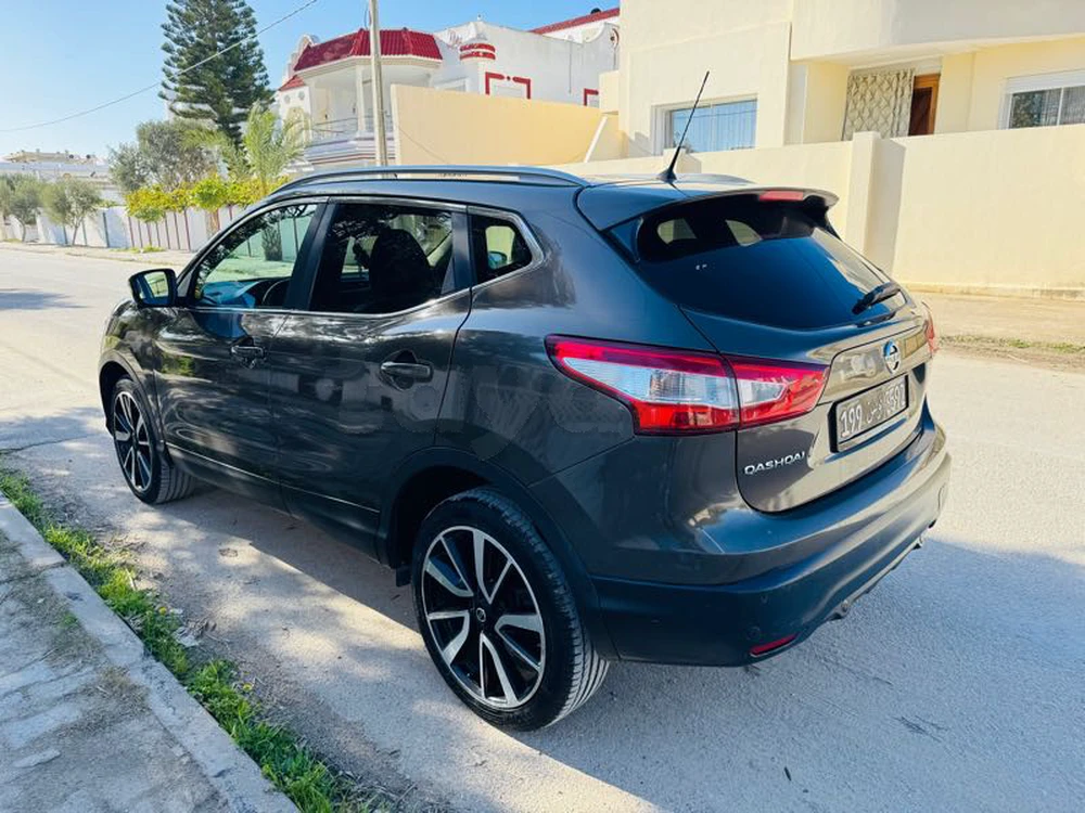 Carte voiture Nissan Qashqai