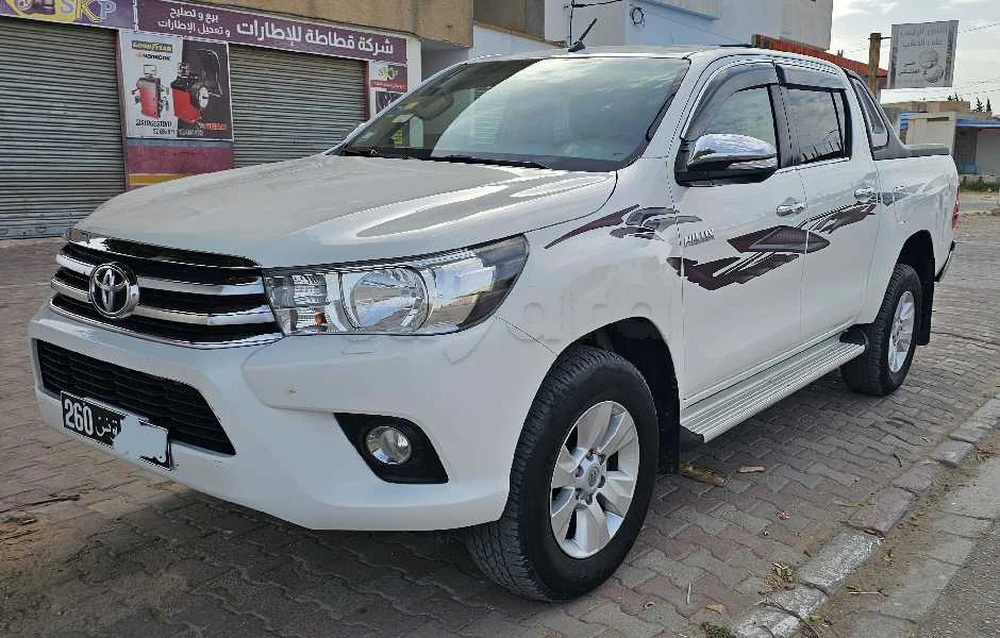 Carte voiture Toyota Hilux
