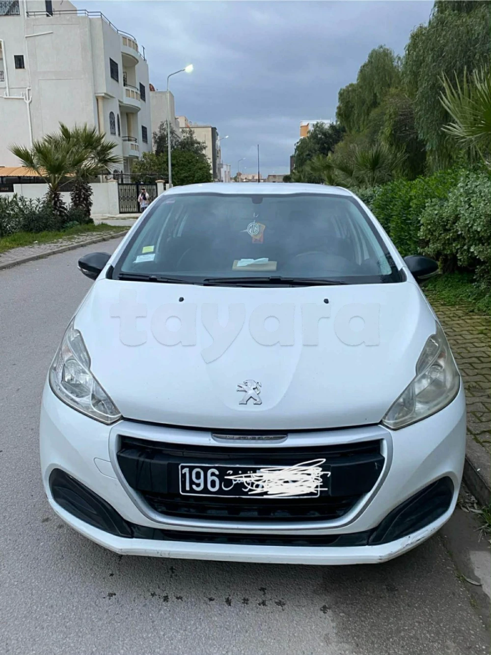 Carte voiture Peugeot 208