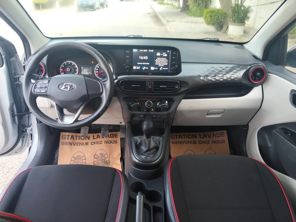Carte voiture Hyundai i10