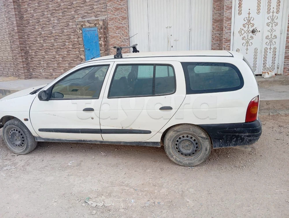 Carte voiture Renault Megane