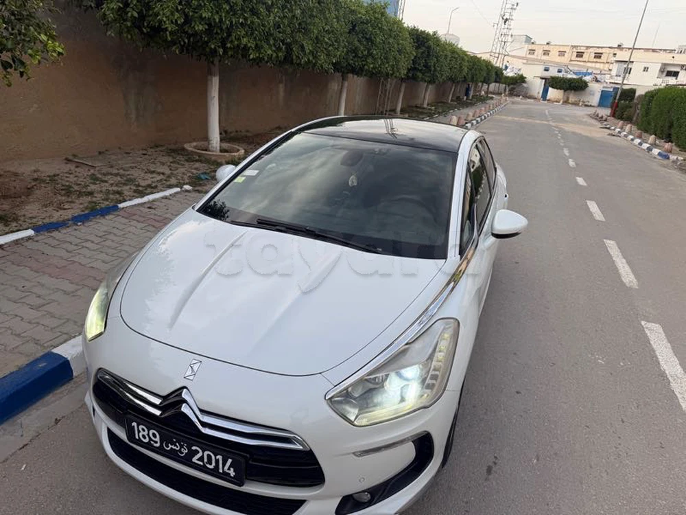 Citroen DS5