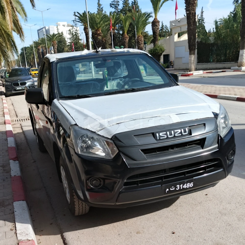Carte voiture Isuzu D-Max
