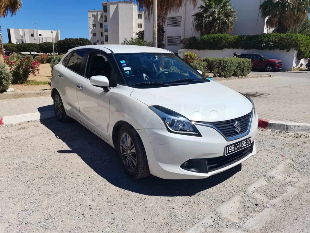 Carte voiture Suzuki Baleno