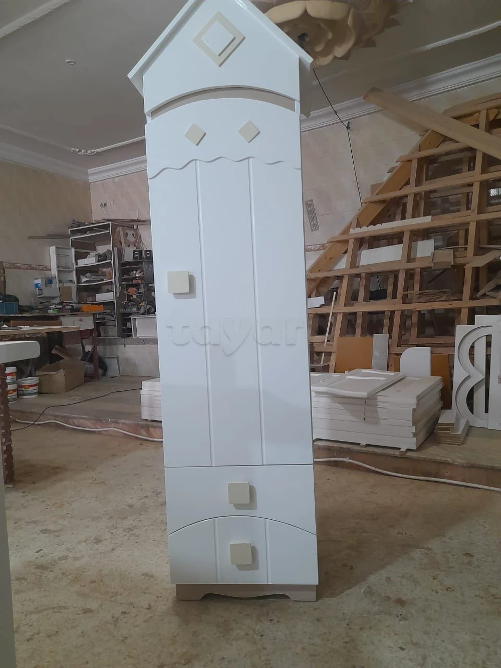 Belle armoire bébé ou enfants