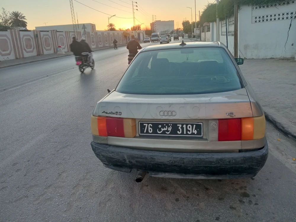 Audi 80