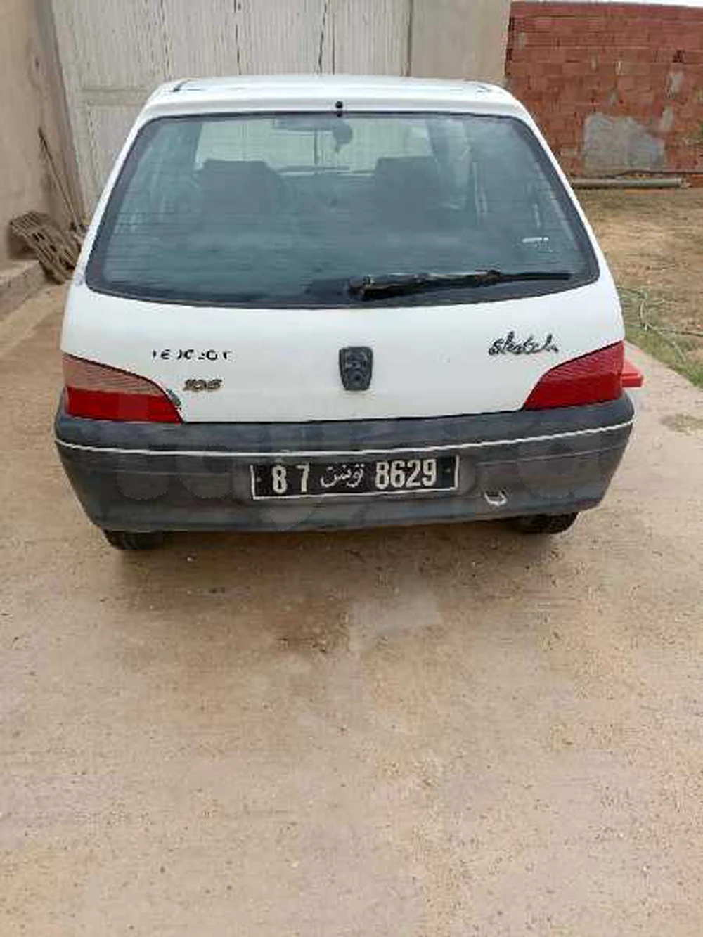 Peugeot 106