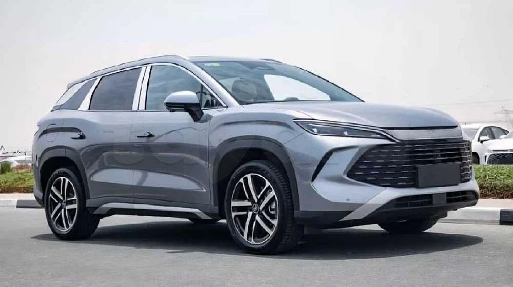 BYD F1
