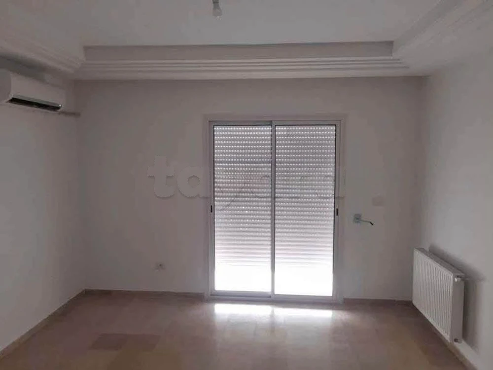 CITE EL GHAZELA : APPARTEMENT S+3 A LOUER