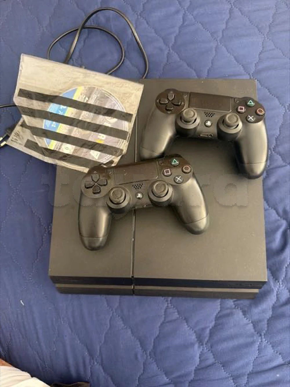 PlayStation, quatre avec deux manettes