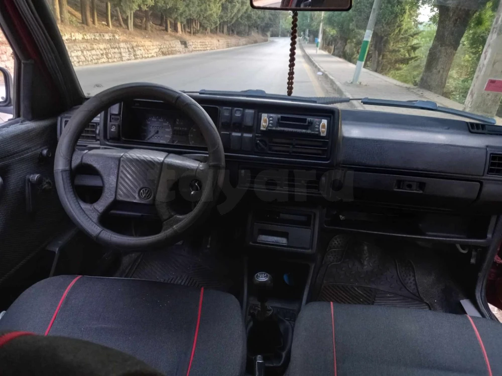 Volkswagen Golf 2