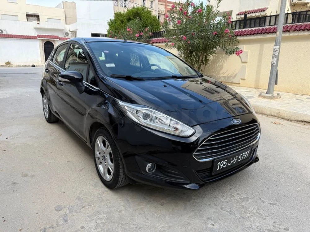 Carte voiture Ford Fiesta