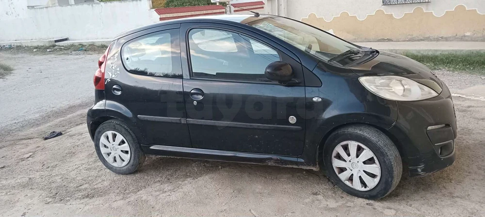 Carte voiture Peugeot 107