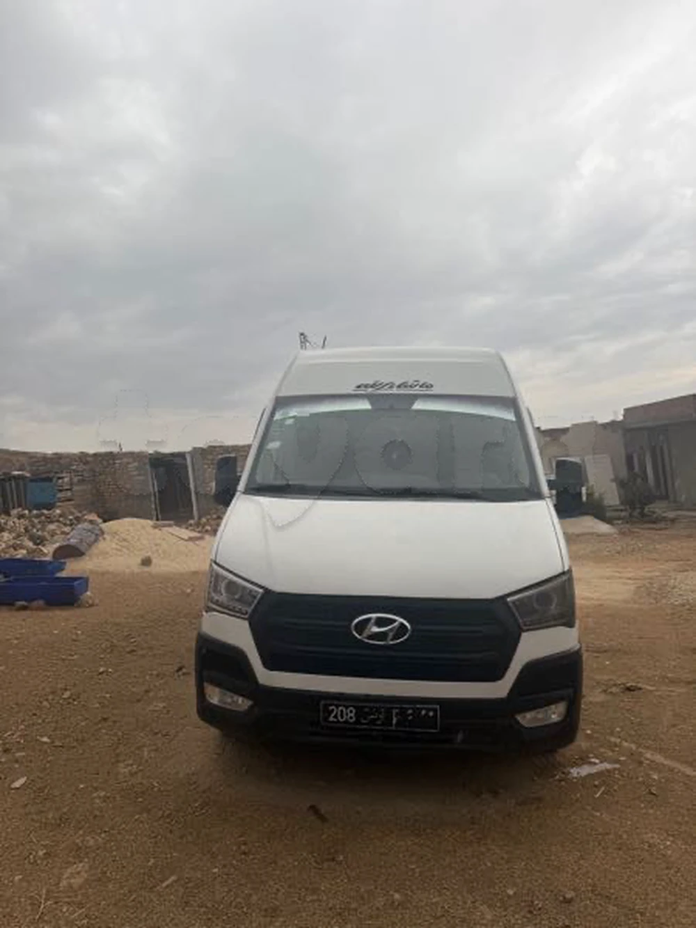 Hyundai H