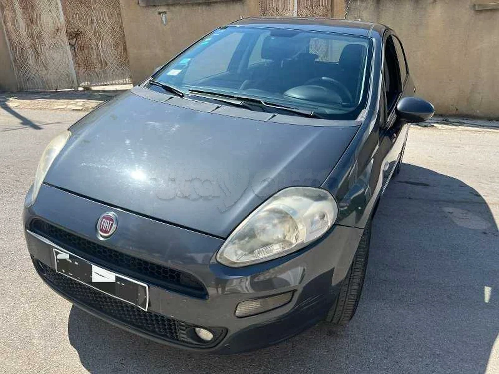 Carte voiture Fiat Grande Punto