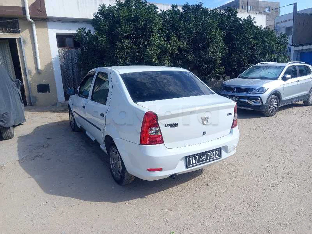 Dacia Logan