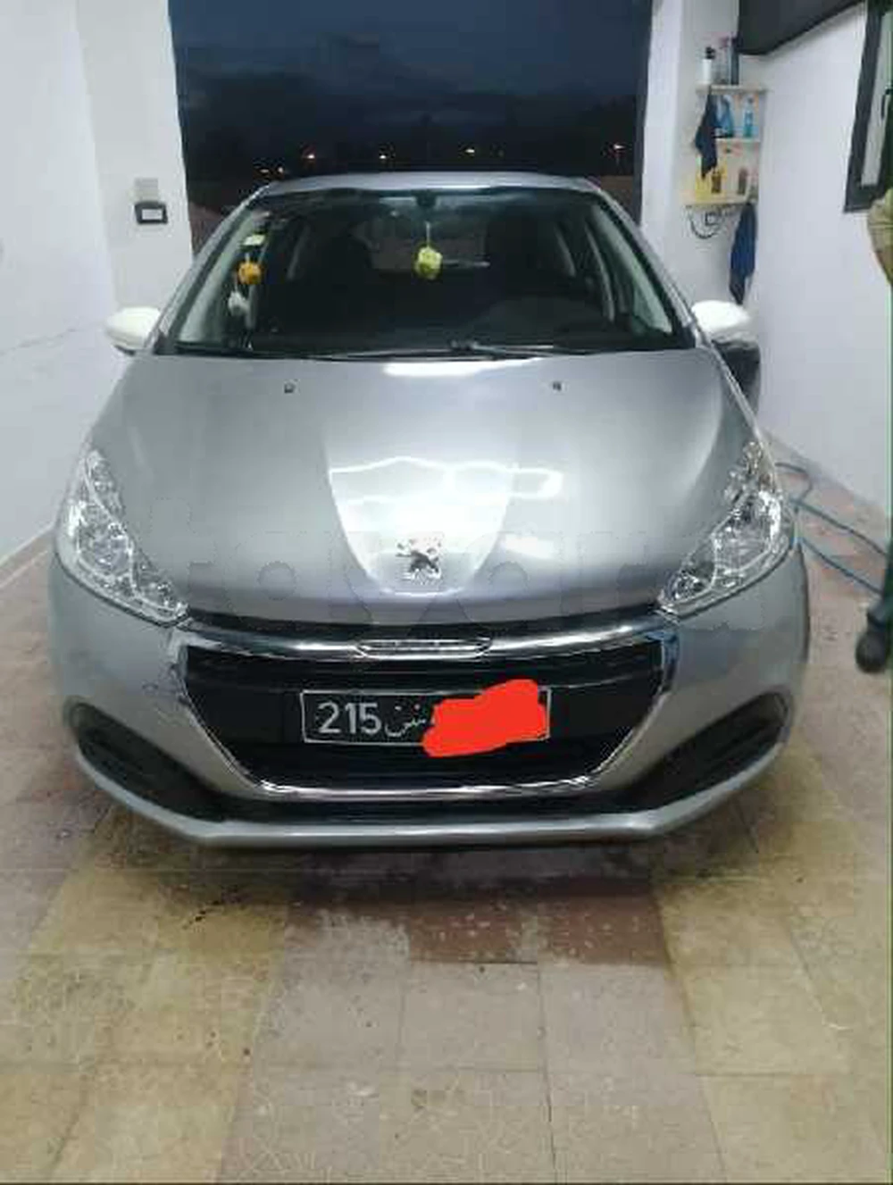 Carte voiture Peugeot 208