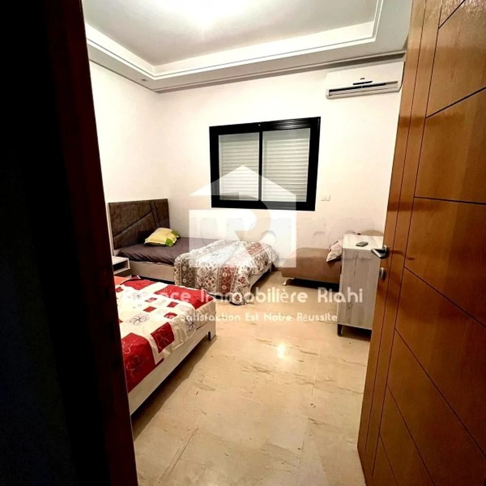 À LOUER (Par Jour) – Appartement S+1 Meublé à Chatt Meriem – Sousse
