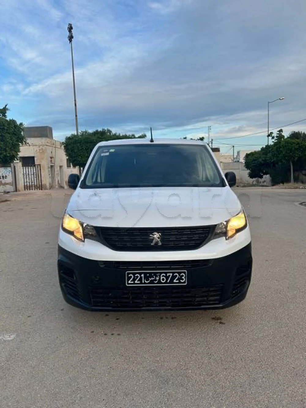 Carte voiture Peugeot Partner