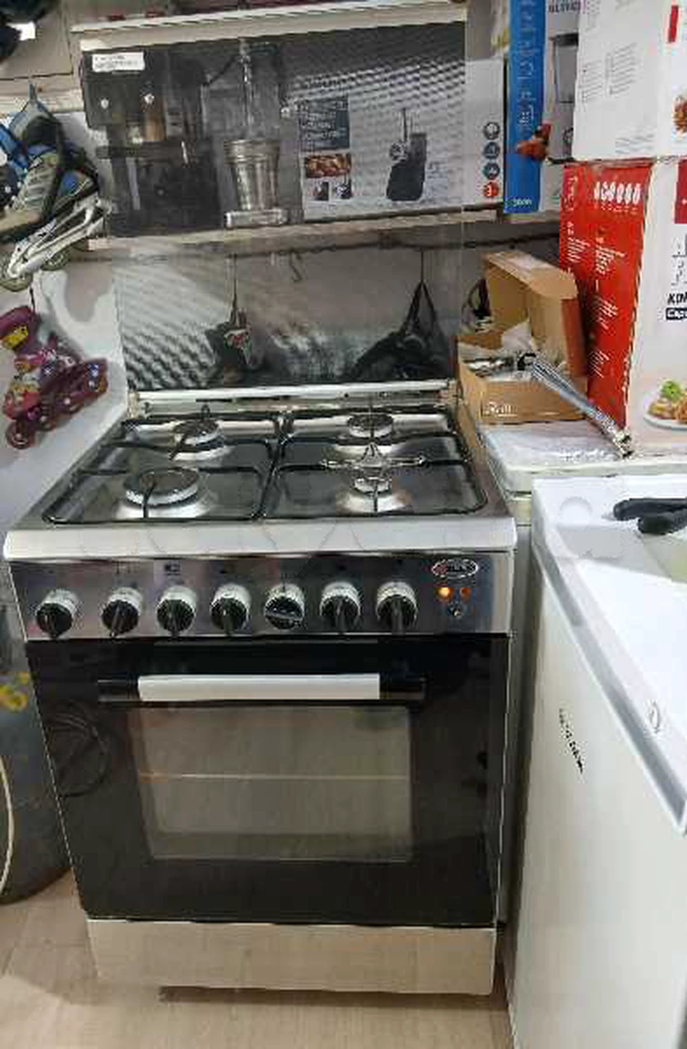 cuisinière GLEM 4 Feux Four électrique avec ventilateur importé