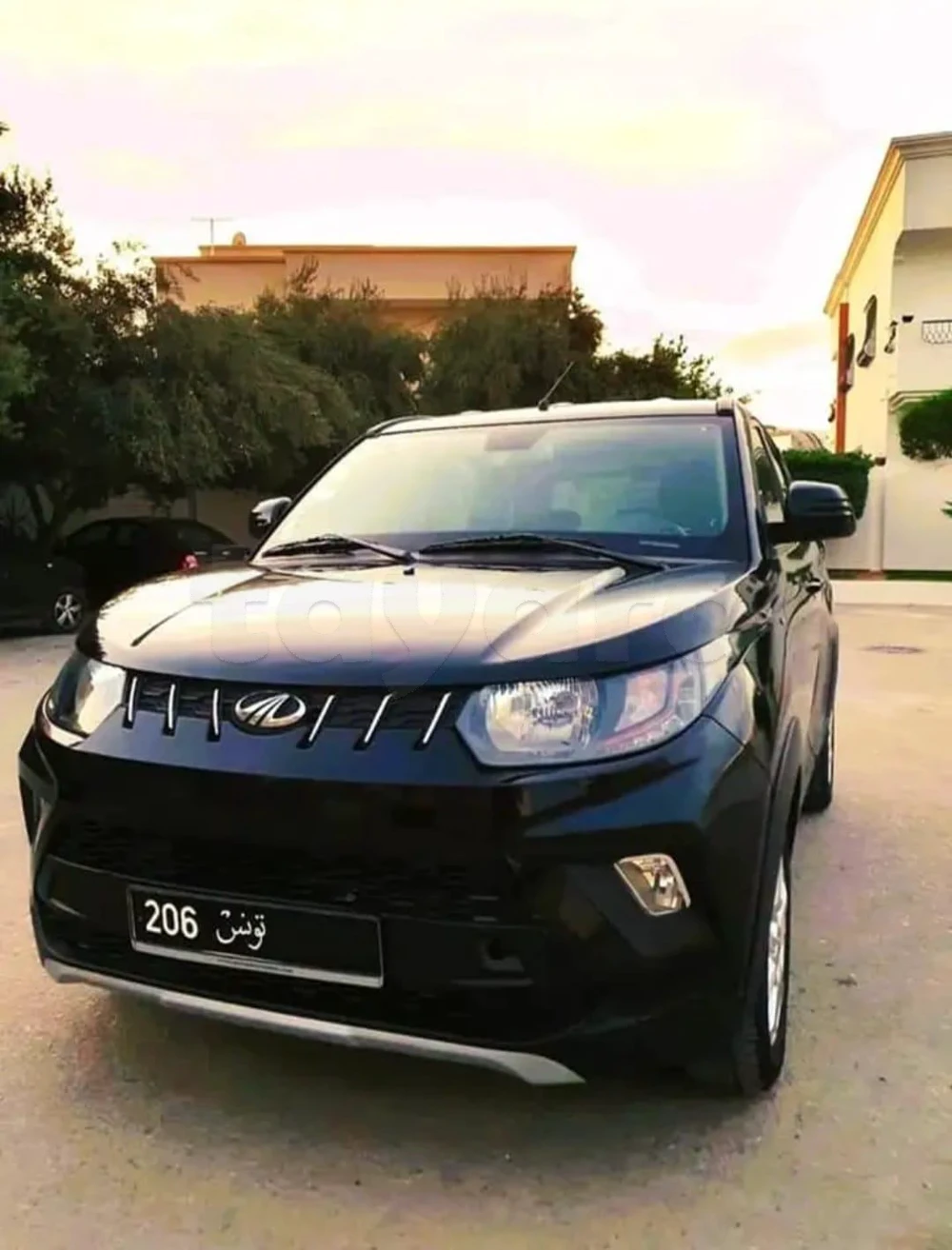 Carte voiture Mahindra Hover