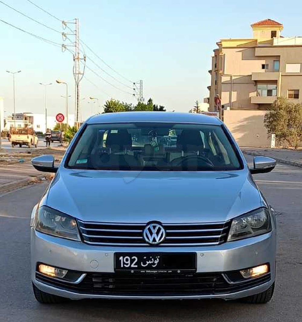 Carte voiture Volkswagen Passat