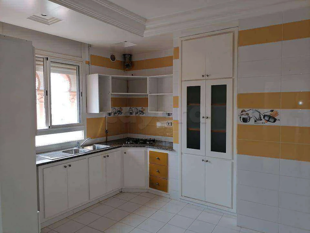 A Louer un appartement S+2 Zone 114 près lycée H.Sousse 2