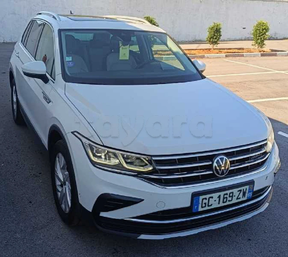 Carte voiture Volkswagen Tiguan