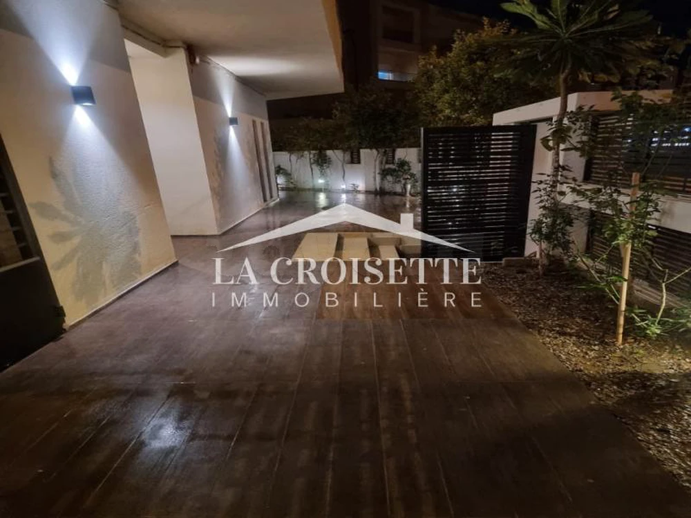 Duplex S+6 avec jardin à louer aux Jardins de Carthage MAL2892