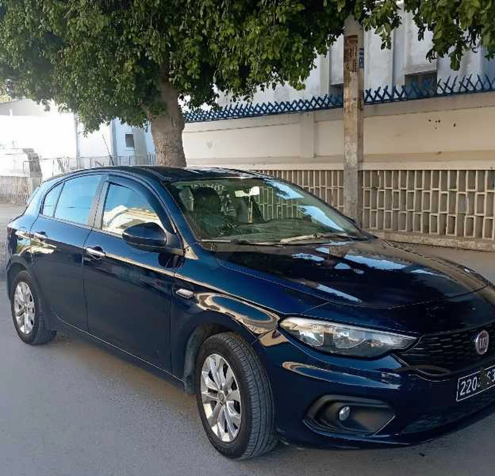 Carte voiture Fiat Tipo