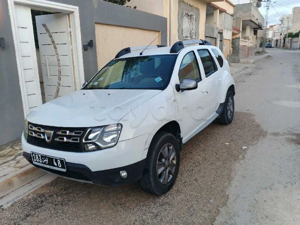 Carte voiture Dacia Duster