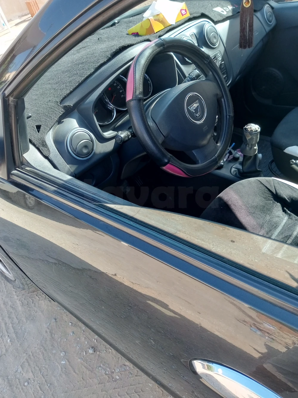 Carte voiture Dacia Sandero
