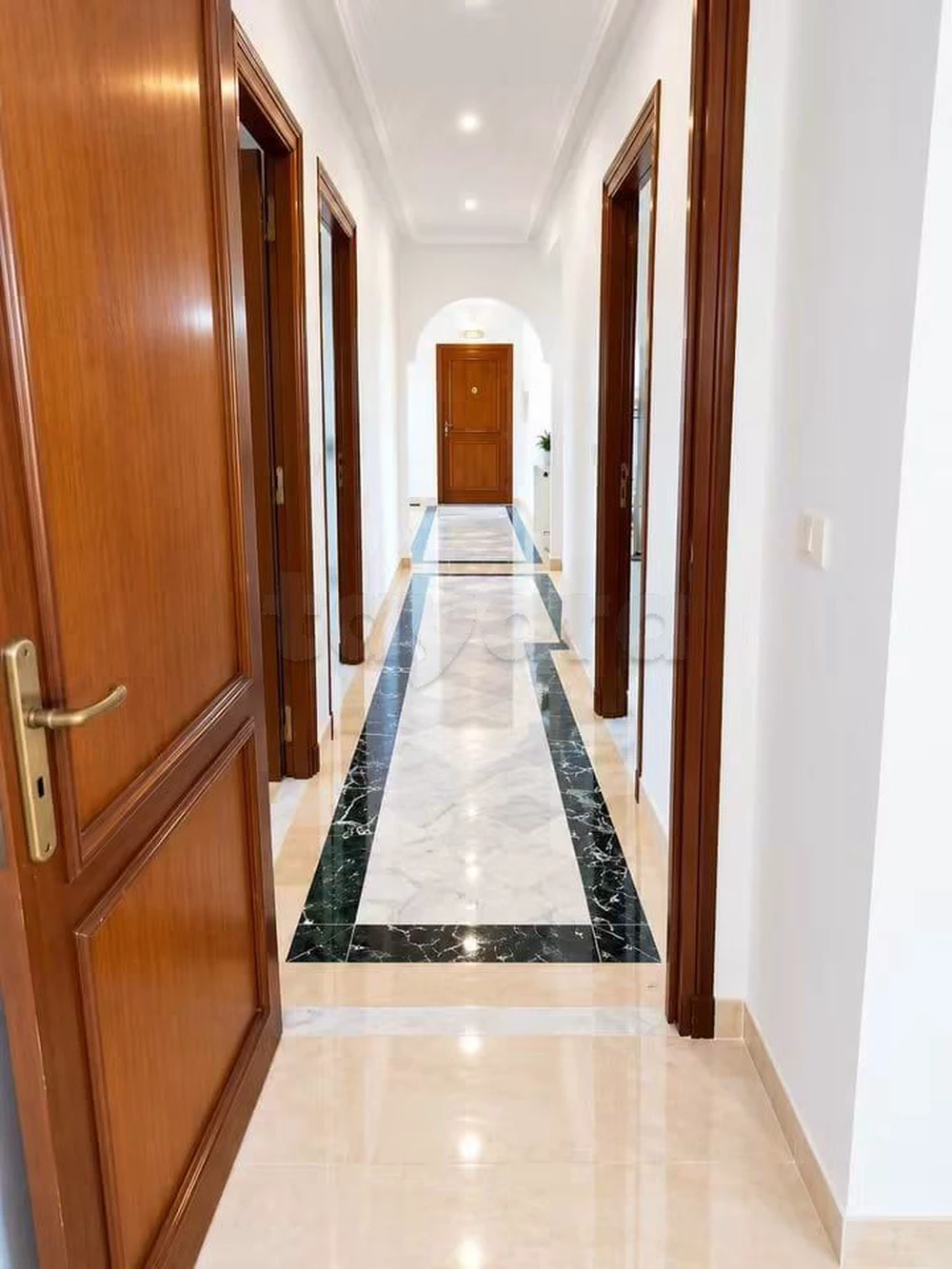 location riadh landalous s+3 rez de chaussée
