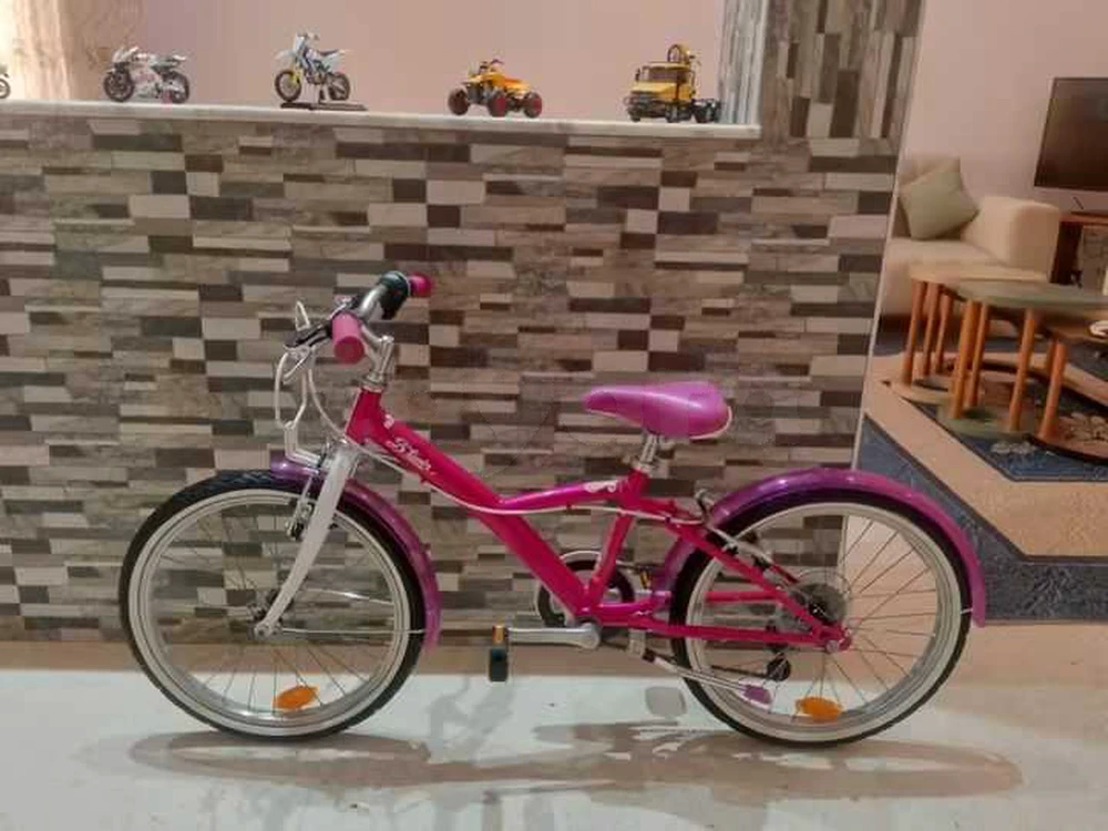 Bicyclette B'twin Mistrgirl 20 Pouces Neuf Importer De France 🇫🇷
