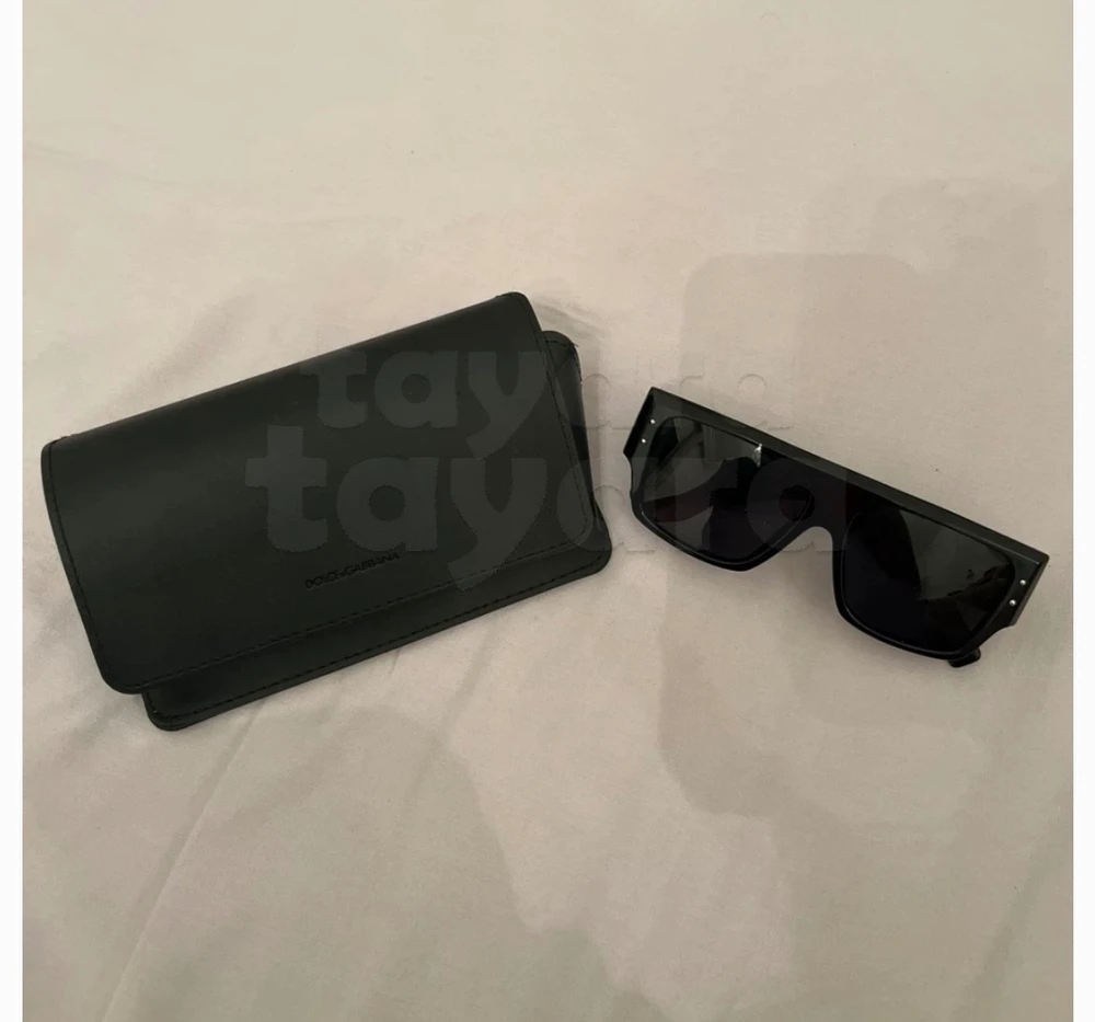 Lunettes Dolce Gabbana femme jamais portées